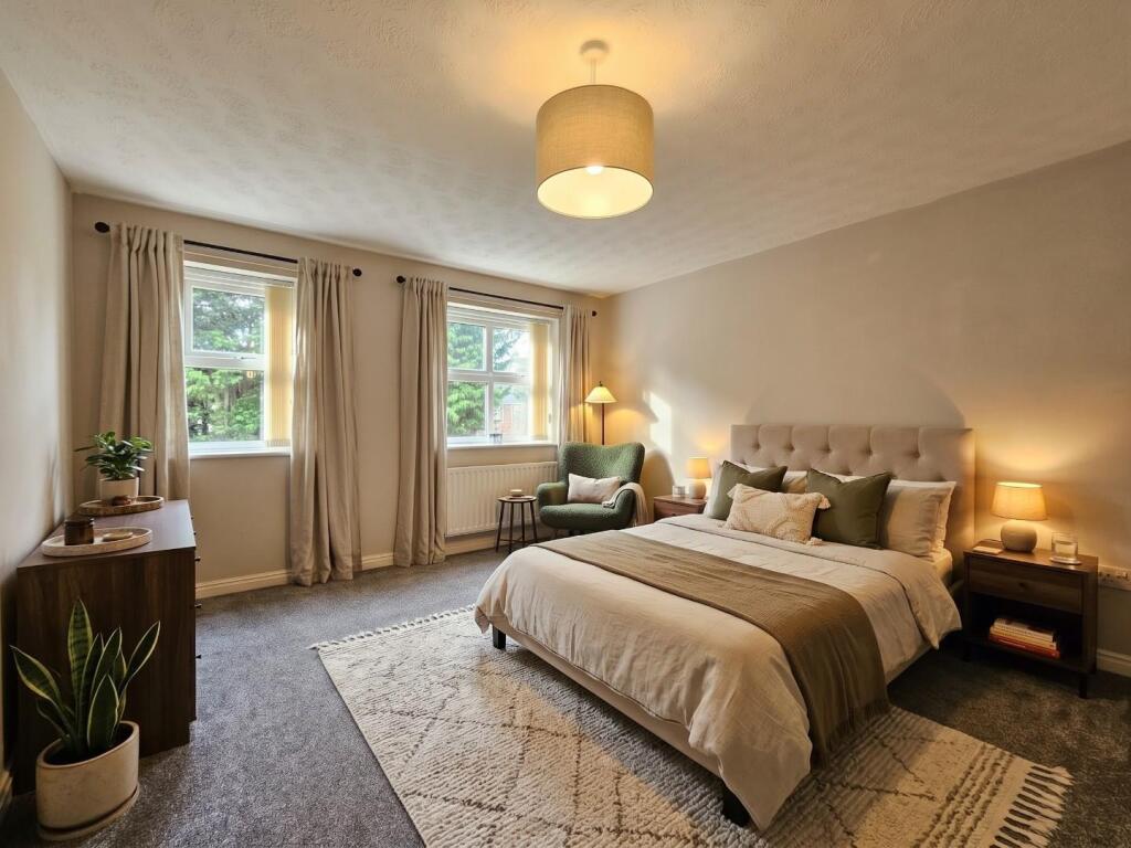 Apartment in Warrington - View 3