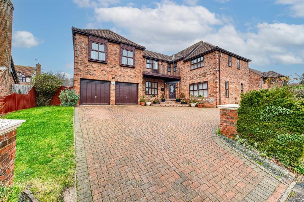 Main image of property: Gregories Drive, Wavendon Gate, Milton Keynes