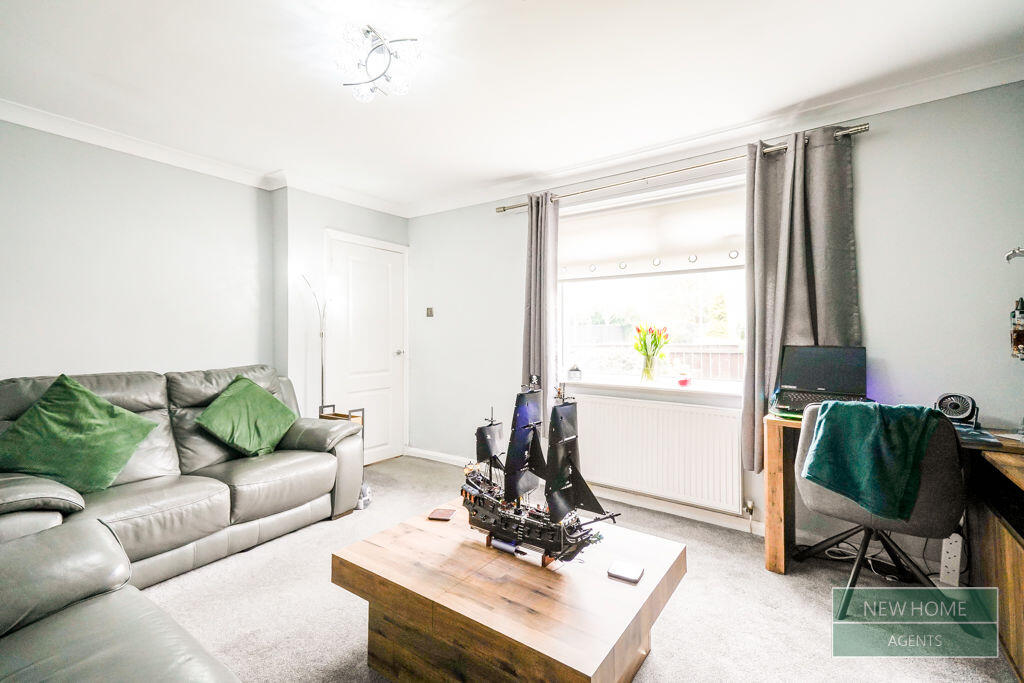 House in Billingham, Stockton-on-Tees - More