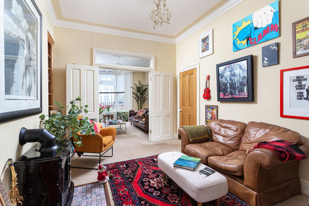 House in York, The Groves, Layerthorpe - More