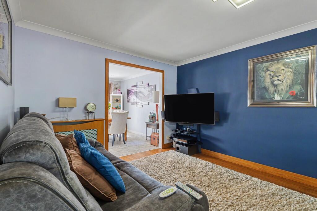 House in Chapelhall, North Lanarkshire - View 2