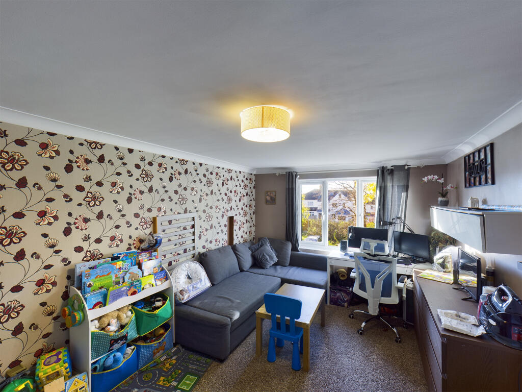 Main image of property: Burnt Ash Hill, London, SE12