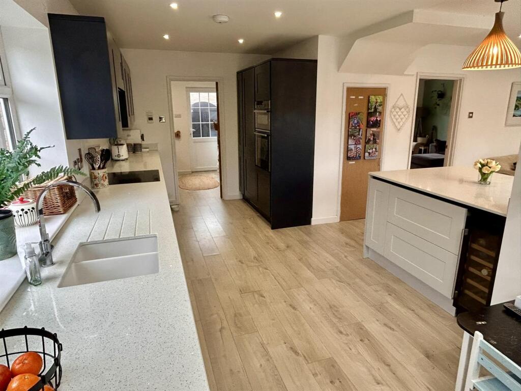 House in Reading - View 4