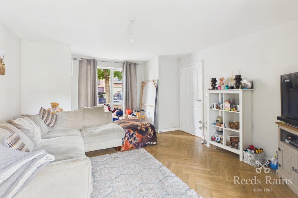 Haigh Moor Way, Allerton Bywater, Castleford, West Yorkshire, WF10 photo 3