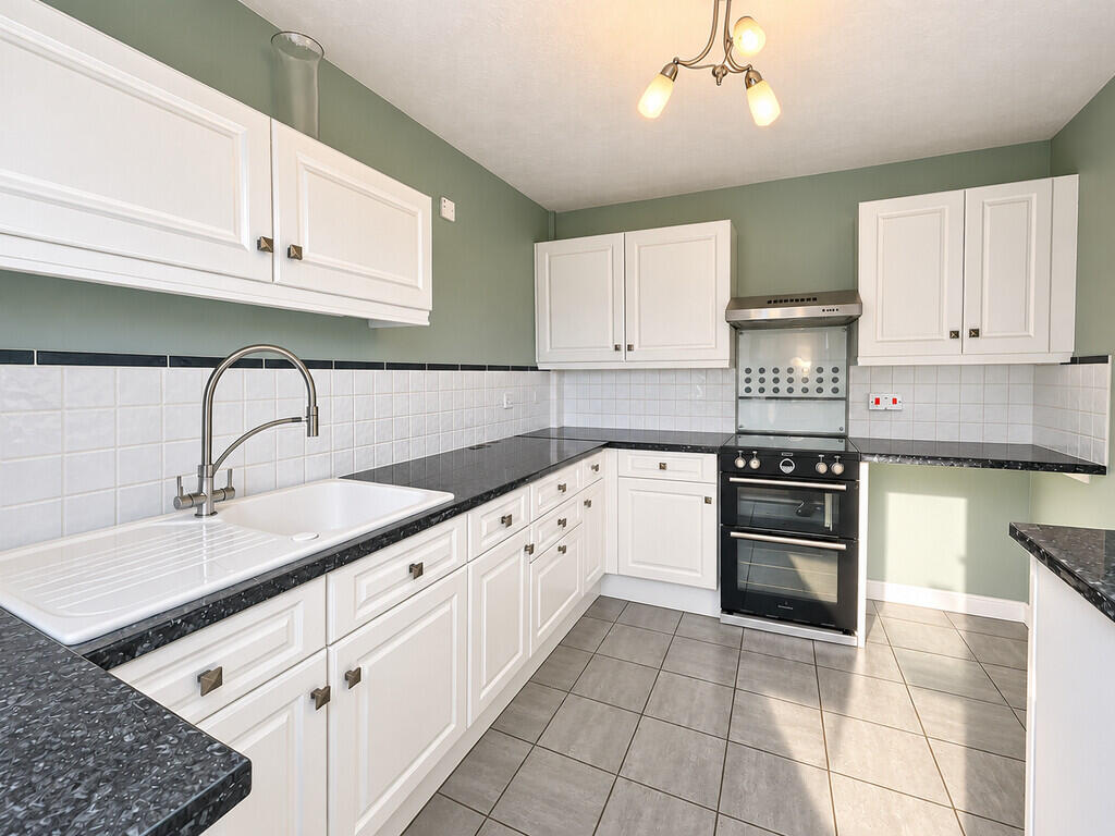 Sherbourne Avenue, Bradley Stoke, Bristol photo 4