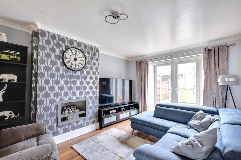 House in Nottingham, Inham Nook, Chilwell - View 2