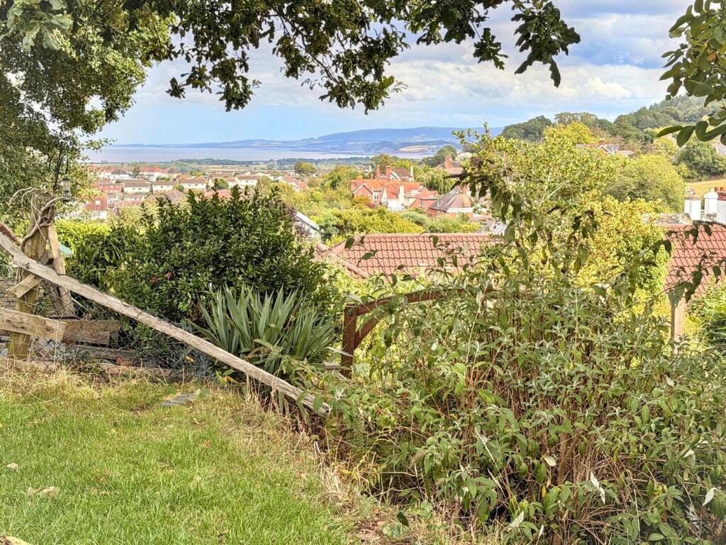 House in Minehead, Somerset - View 4