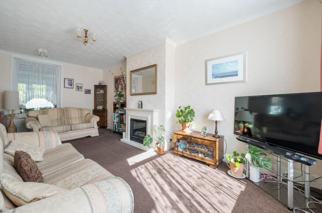 House in Fareham, Hampshire - View 5