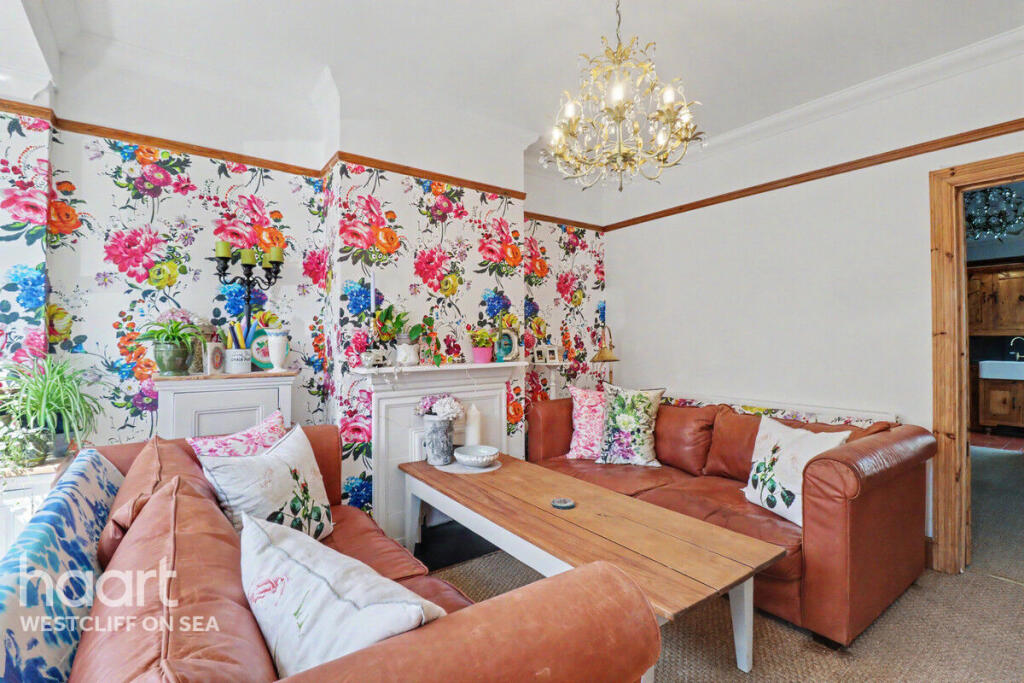 House in Southend-on-Sea, North Shoebury - View 4