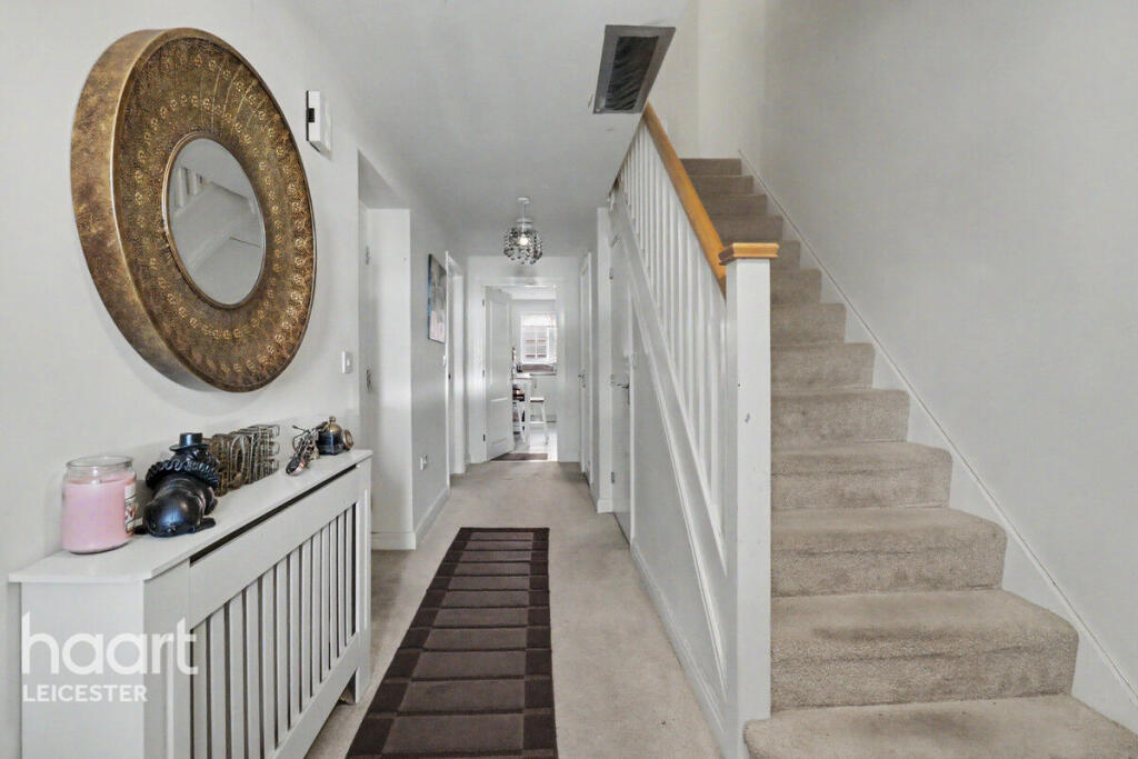 3-bed terraced on Littlebury Place, Leicester, £325,000