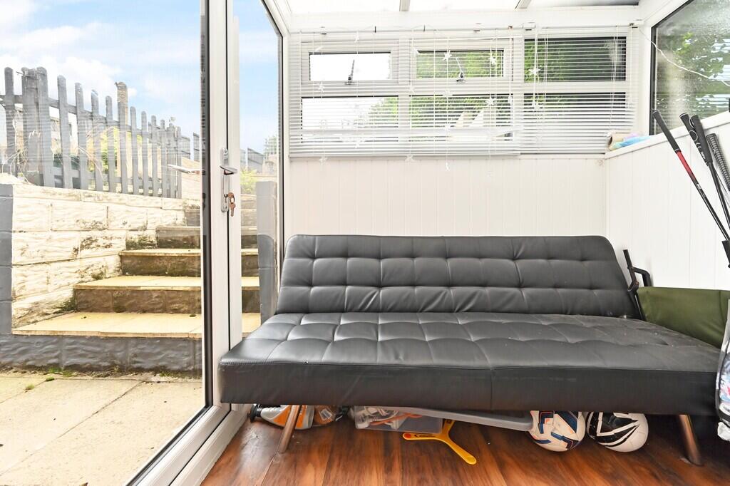 House in Stoke-on-Trent - View 4