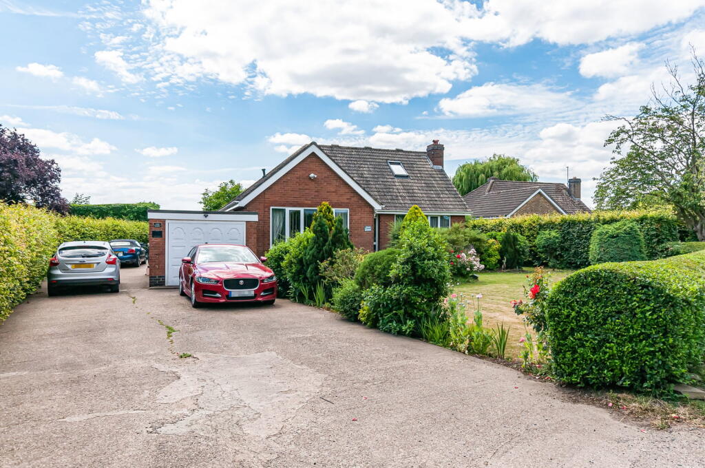 Main image of property: Long Lane, Beverley, East Riding of Yorkshire, HU17 0RN
