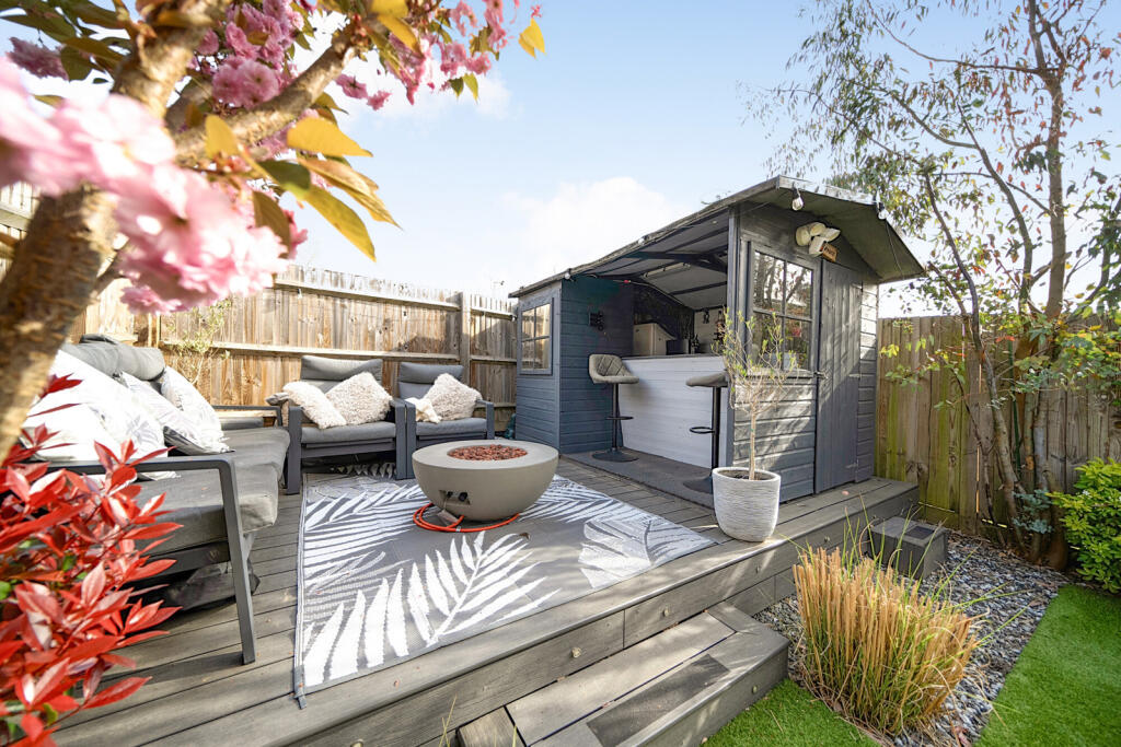 House in Orpington, Broom Hill, Ramsden - View 4