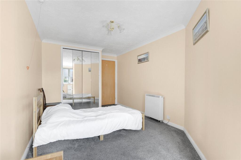 Apartment in Middlesbrough - View 5