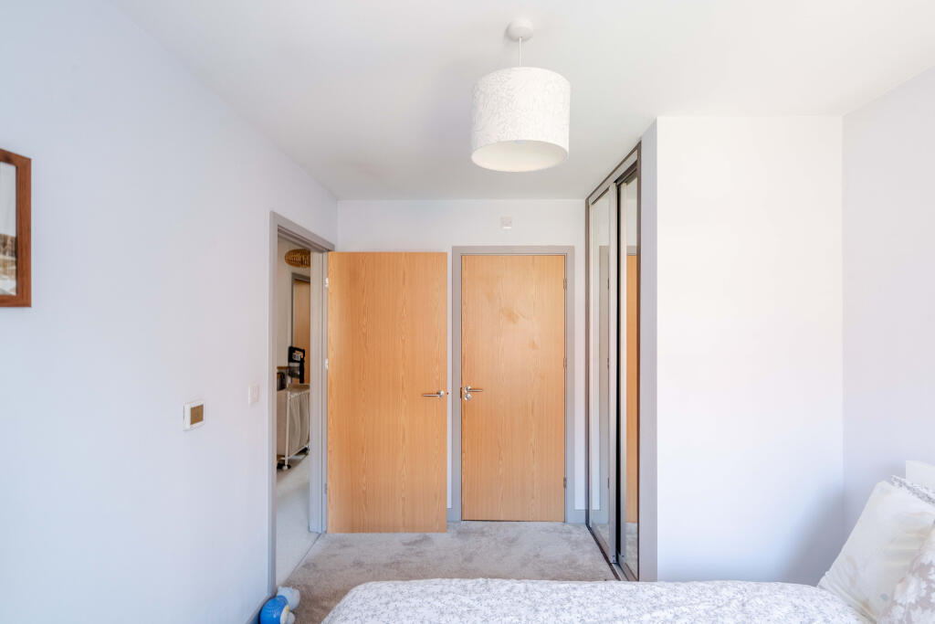 House in Bristol, Paintworks, St Philip's Marsh - More