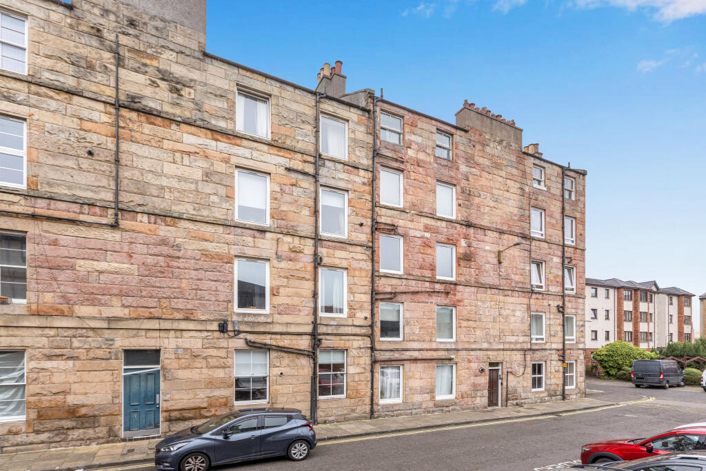 1-bed flat on 17, South Lorne Place, Leith, Edinburgh, £165,000