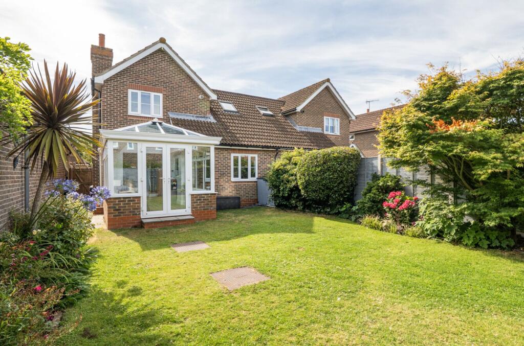 Boleyn Drive, Nyetimber, PO21 - View 4