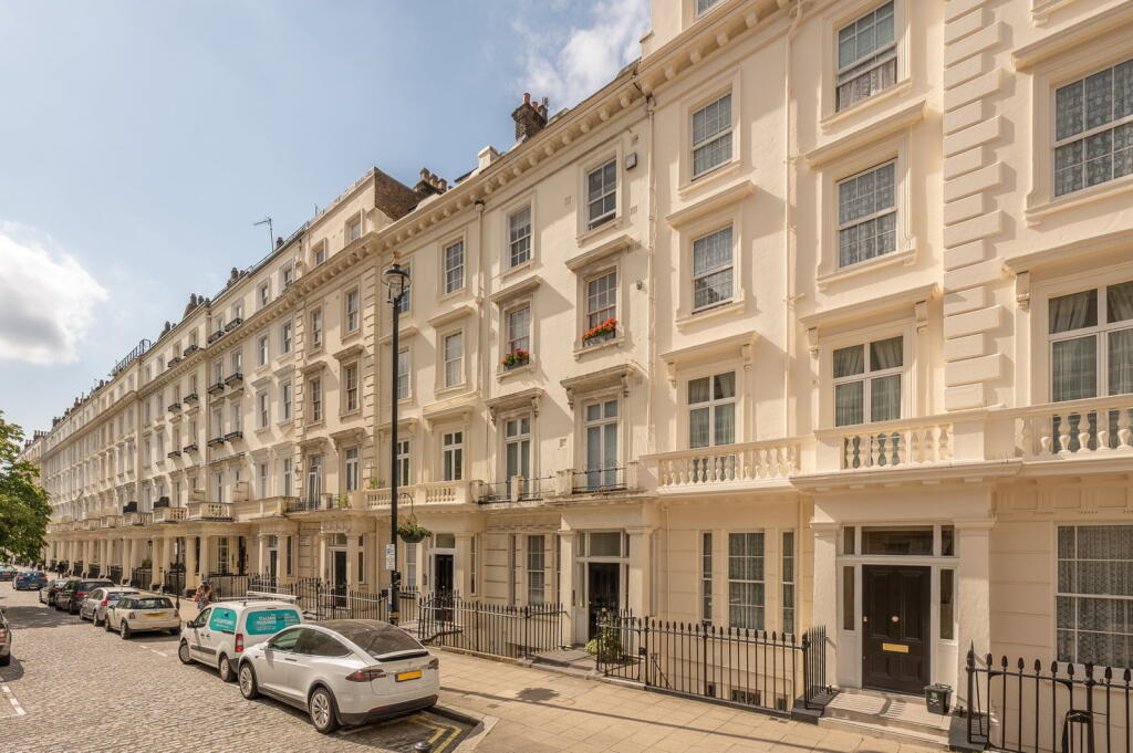 Apartment in London, City of Westminster - View 4