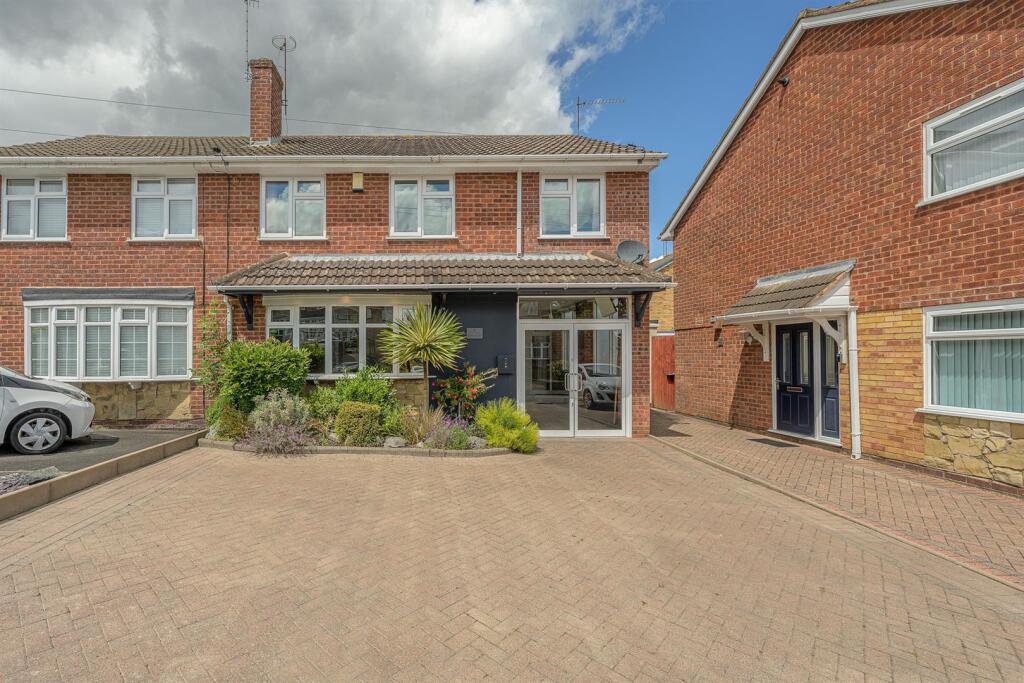 Main image of property: Oakleighs, Stourbridge, DY8 5JA