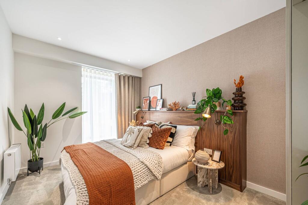 Main image of property: Trent Park, Enfield, EN4