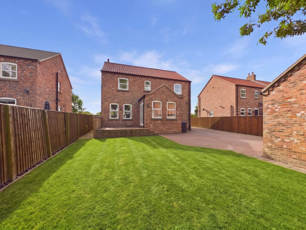 House in York - View 2