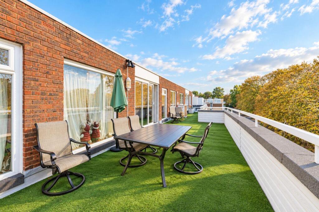 Main image of property: Edgware, Middlesex HA8