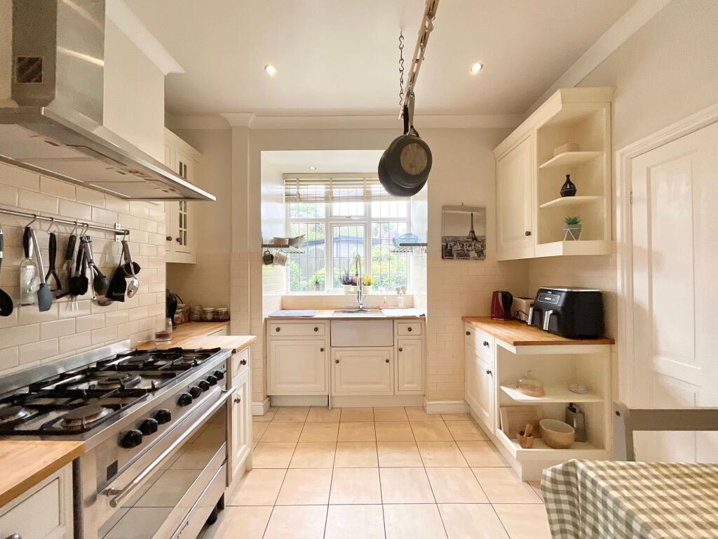 House in Stoke-on-Trent - View 5