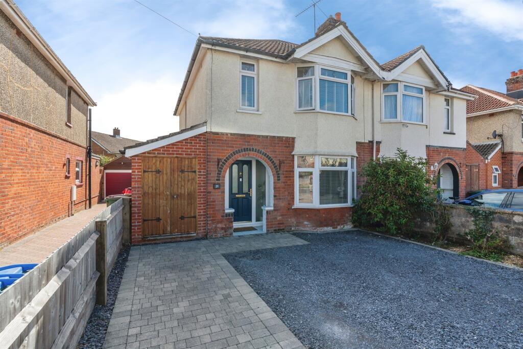 Main image of property: Ashmead Road, Southampton