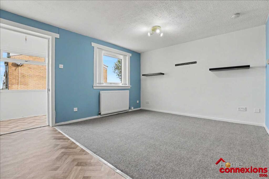 Lyttleton, Westwood, EAST KILBRIDE photo 3