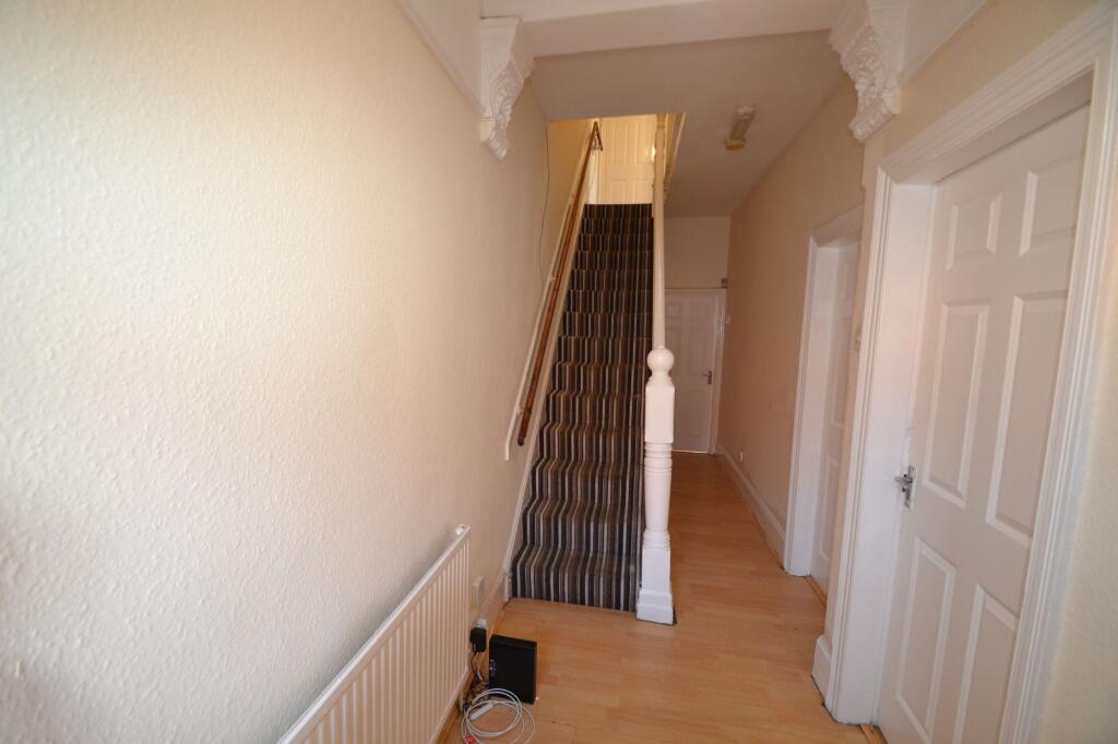1 bedroom house share for rent