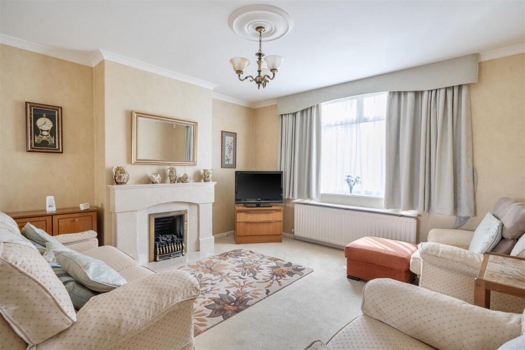 House in Keynsham, Bath and North East Somerset - View 2