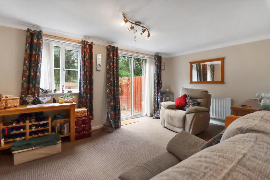 House in Northampton - View 2