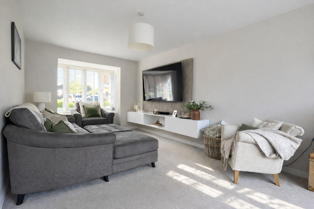 Damson Close, Tiptree photo 2