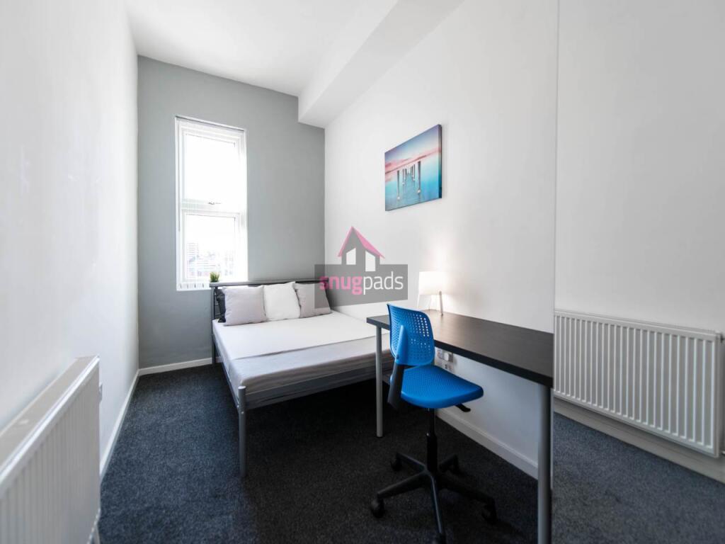 6 bedroom house for rent