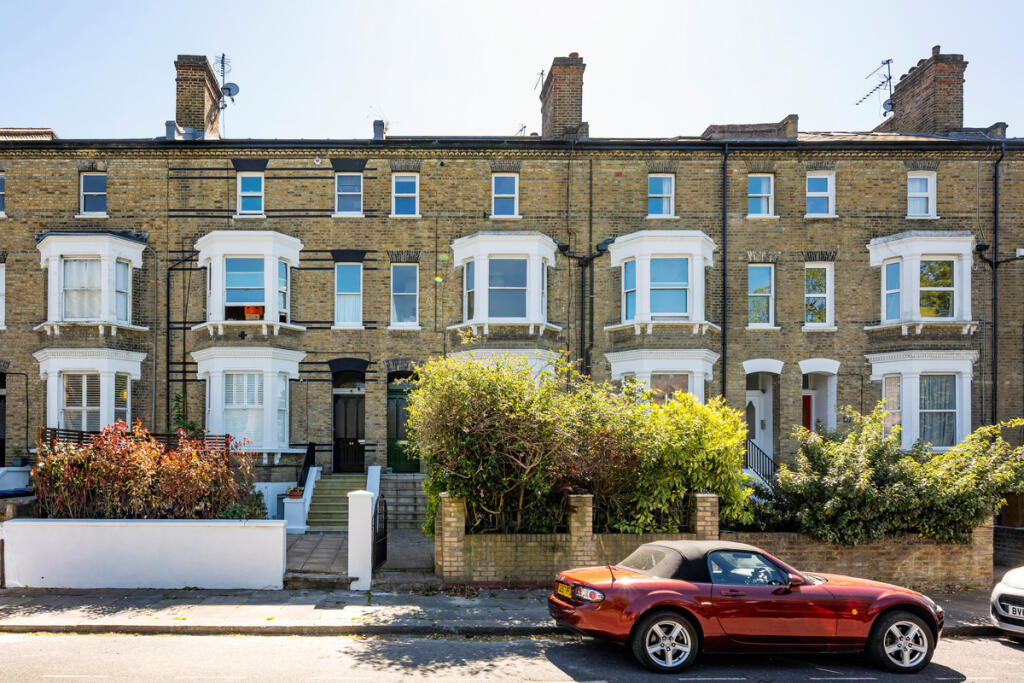 Main image of property: Grange Park, London, W5