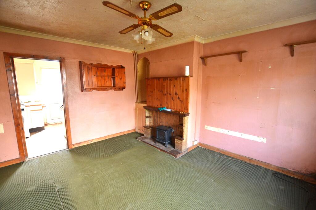 House in Redhill - View 3