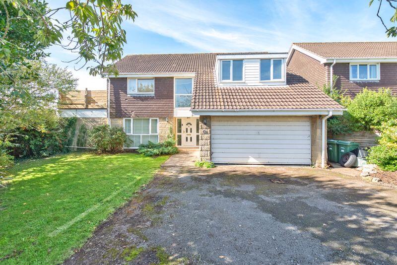 4-bed detached on St. Peters Avenue, Weston super Mare - BIG PLOT & SEA VIEWS , £485,000
