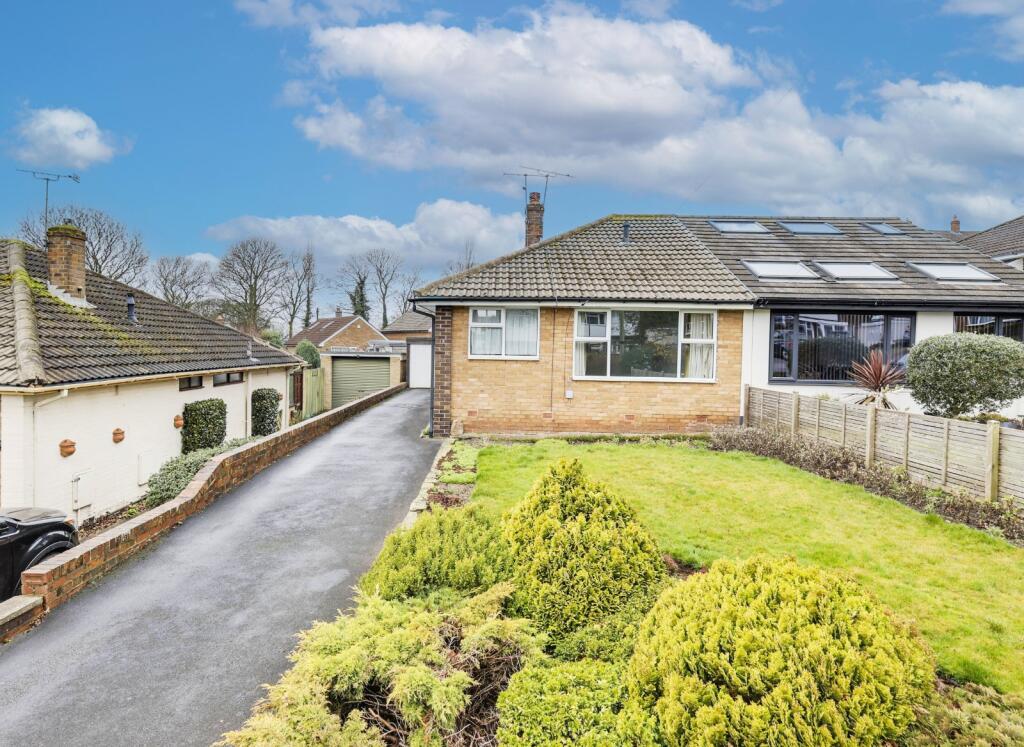 Main image of property: Layton Park Croft, Rawdon, Leeds, West Yorkshire, LS19