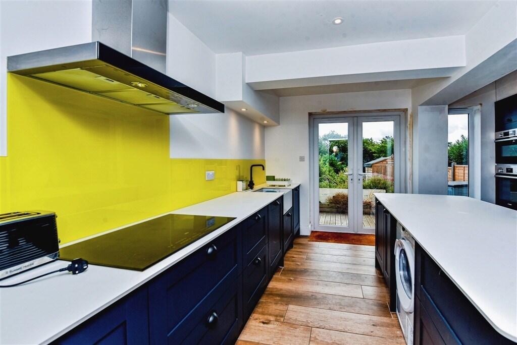 House in Hawkeridge, Heywood - View 4