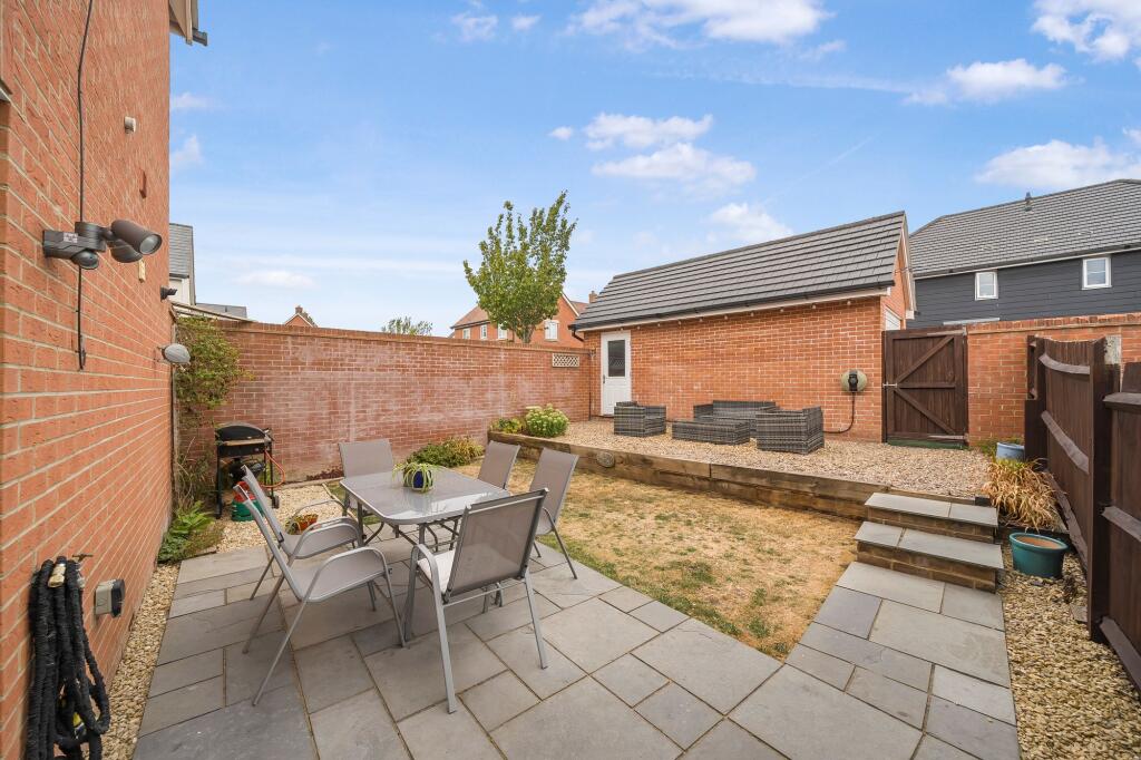 House in Test Valley, Andover - View 4