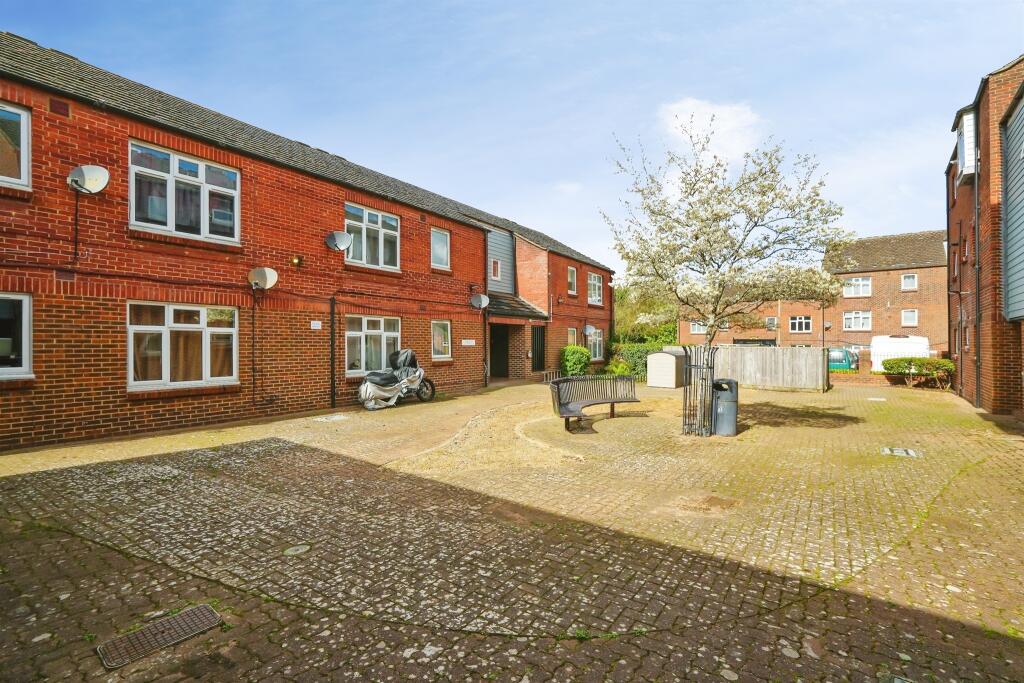 Main image of property: Kibble Close, Didcot