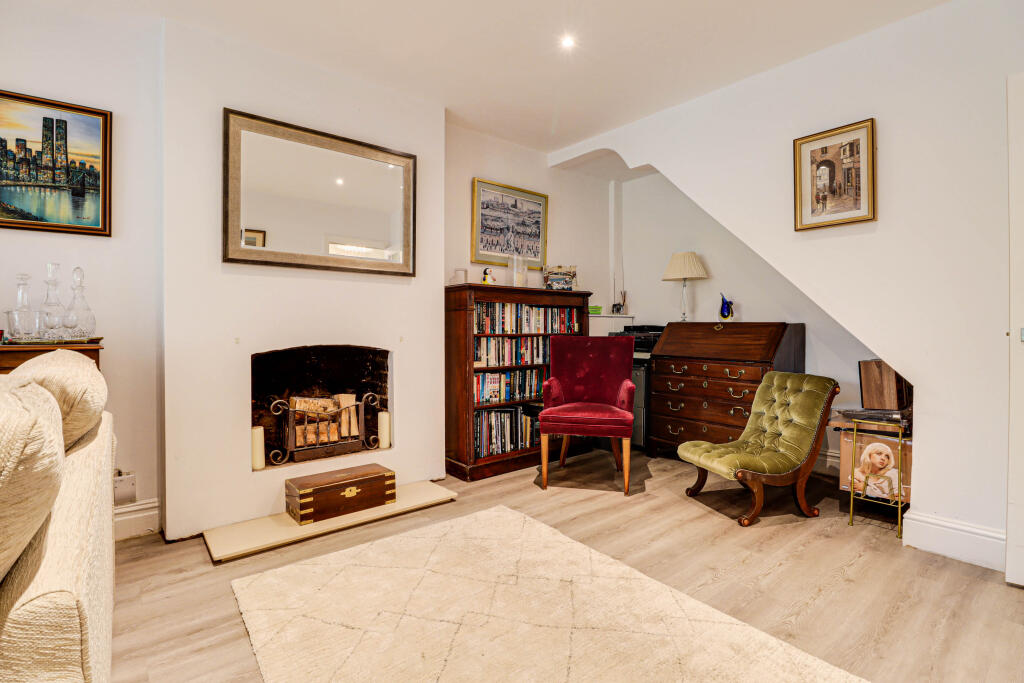 Additional image 6 of Luton Road, Harpenden, AL5