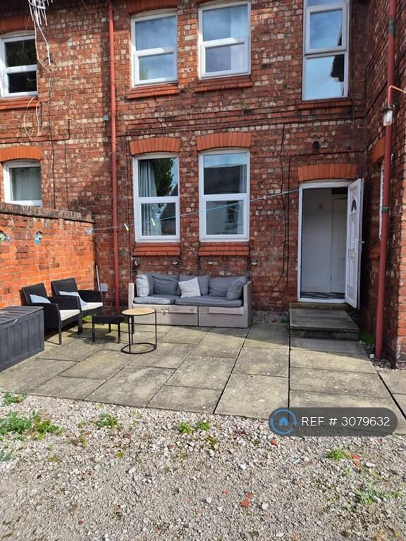 Apartment in Chester - View 3