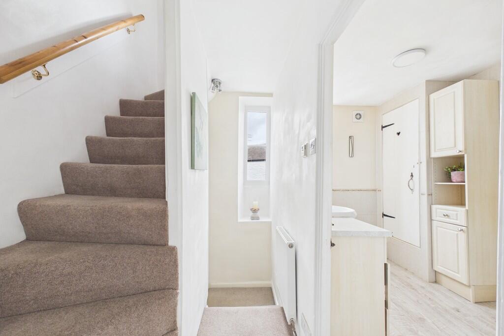 House in Lancaster - View 5