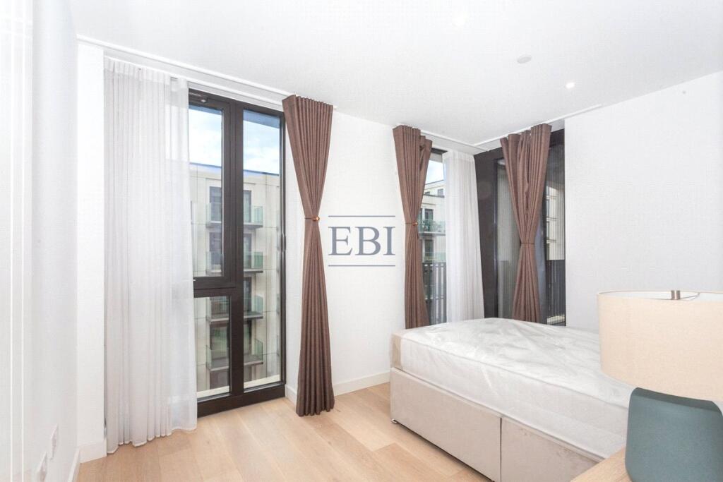Apartment in London, Royal Wharf, Silvertown - View 3