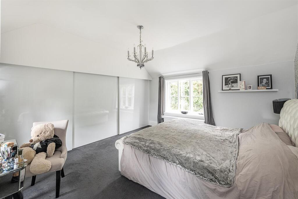 Additional image 7 of The Hill, Wheathampstead, St. Albans