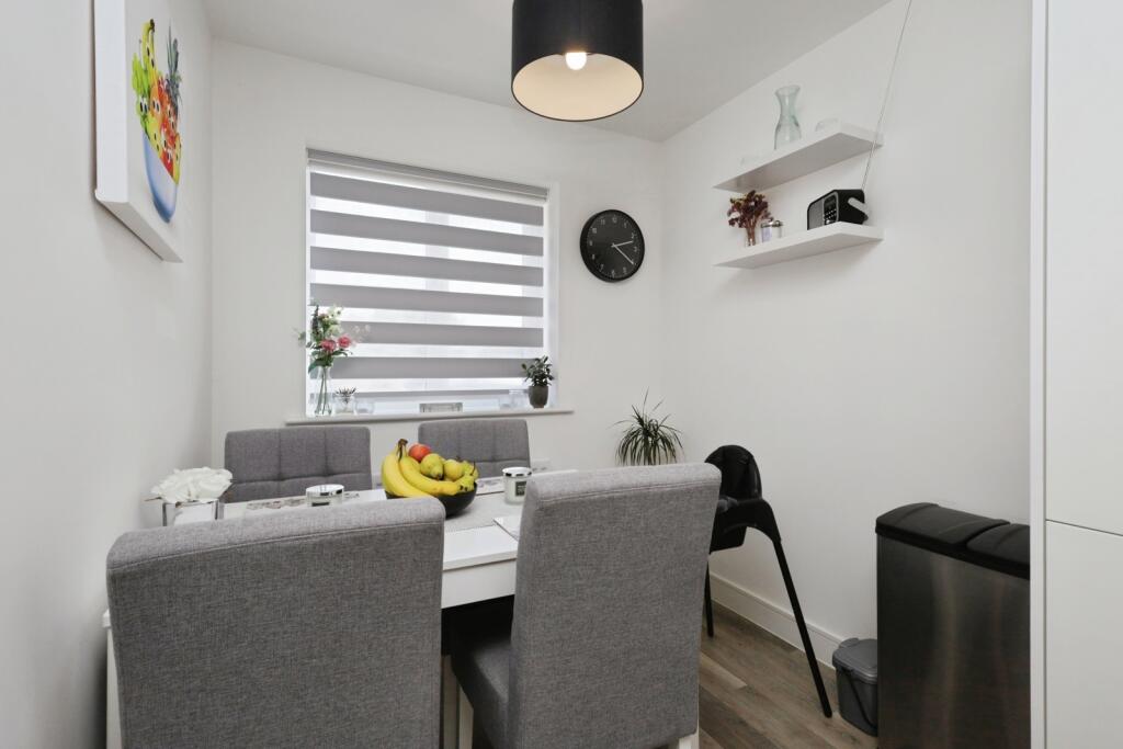 House in Brighton - View 5