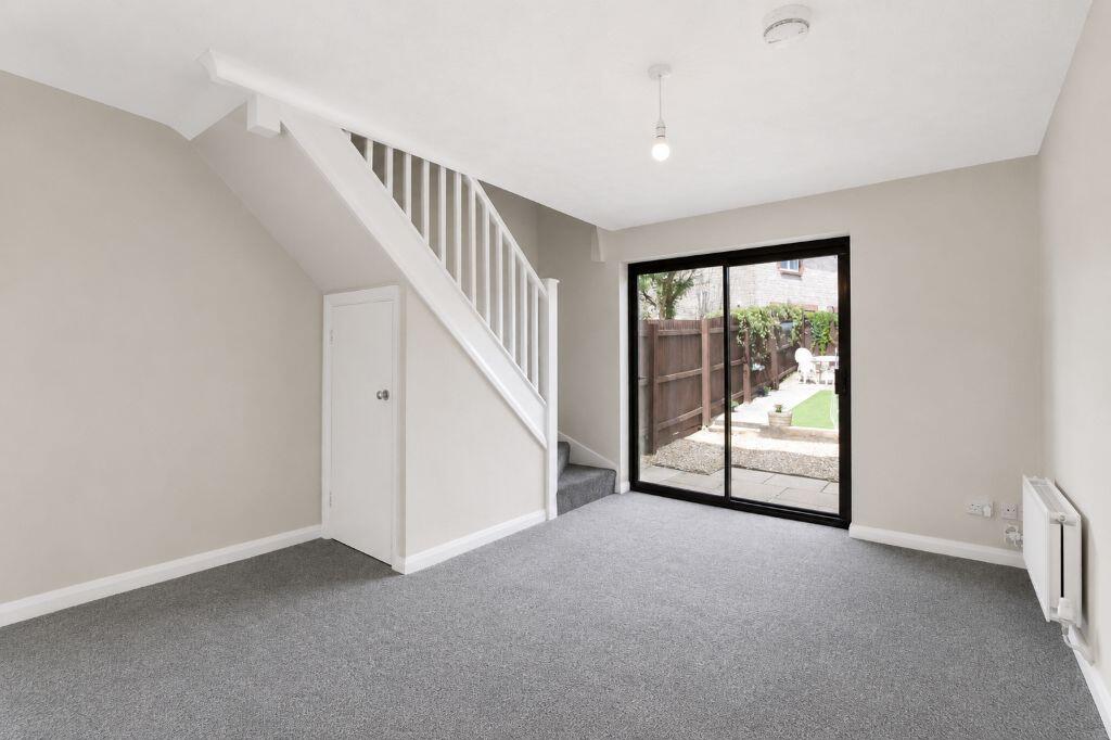Cwrt Y Garth, Beddau, Pontypridd, CF38 2JH - View 3