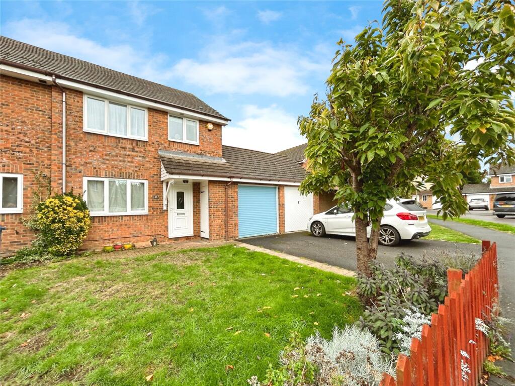 Main image of property: Nether Vell Mead, Church Crookham, Fleet