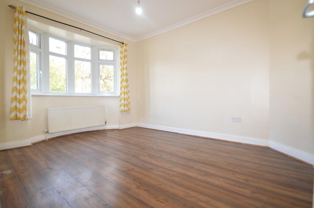 House in London - View 4
